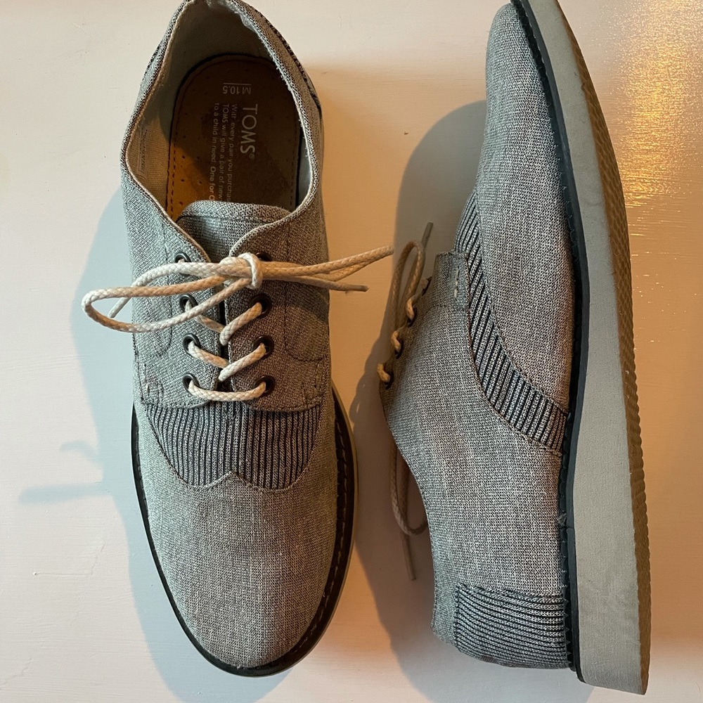 TOMS Oxford shoes size 10.5 Men’s
